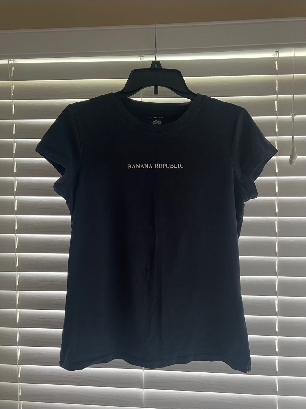 Banana Republic Black Crewneck Logo Tee Size L